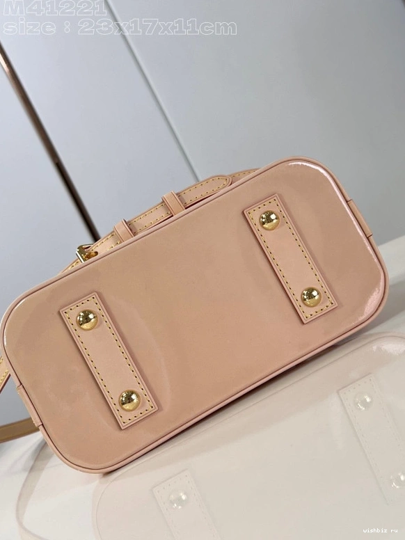 WIS ALMA BB-23.5*17.5*11.5cm VUITTON LOUIS 0815